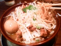 「骨太光麺+味玉」@光麺 新宿歌舞伎町店の写真