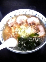 「しおチャーシューめん900円+餃子350円」@らーめん一心亭の写真