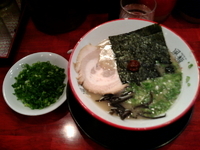 「ラーメン+ネギ」@風龍.MAX 新橋店の写真