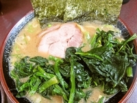 「ラーメン（650円）+ほうれんそう増し（80円）」@壱成家 柏店の写真