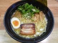 「鶏白湯らーめん」@麺屋 四十の写真