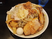 「豊橋ラーメン（並盛・200g）+肉多し」@麺の坊 男晴れの写真