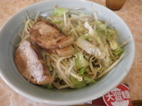 「焼ラーメン小・豚入り（800円）野菜・ニンニク」@肉汁らーめん 公 kimiの写真