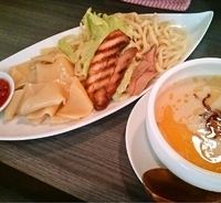 「とろぽた洋風つけめん+100円カレー（750円+100円）」@とろポタラーメン 大美屋の写真