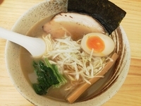 「和風 あっさり濃厚（しょうゆ、細麺）」@濃厚ラーメン じゅんの写真