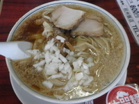 「中華そば（750円）」@杭州飯店の写真