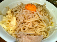 「まぜそば（塩・全マシ）700円」@麺処 MAZERUの写真