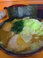 「ラーメン（並）+キャベツ+味玉」@ラーメン熱烈家の写真