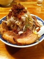 「バカ豚 中盛無料」@麺屋ゆうの写真