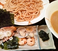 「魚介しょうゆつけ麺（全粒粉入り太麺・大盛250g無料）」@麺屋 優創の写真