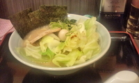 「ラーメン（無料キャベツトッピング）」@横浜家系ラーメン 港家の写真