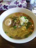 「*鶏白湯スープ  味玉塩ラーメン【780円】」@なかじゅう亭 高崎上豊岡店の写真