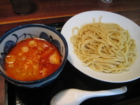 「辛しつけめん（中盛り450g・熱もり） 880円」@三ツ矢堂製麺 下北沢店の写真