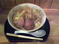 「とんこつ野菜ラーメン 並（650円）」@JIRORAMOの写真