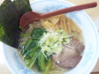 「塩らーめん」@手打ちラーメン ゆうかの写真