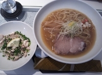 「ラーメンこってり ランチ大盛り無料【750円】 なんとか飯*名前」@らーめんと甘味処 九月堂の写真