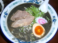 「黒まる上麺 790円」@食楽 笑麺の写真