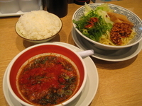 「激辛つけ麺787円+白飯（中）126円」@丸源ラーメン 宮前平店の写真