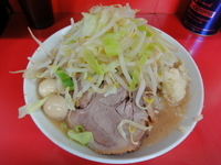 「豚増しラーメン+味付ウズラ（ニンニクマシ） 750+100=85」@ラーメン二郎 大宮店の写真