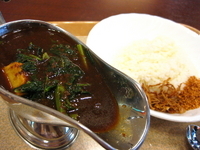 「モロヘイヤ印度カレー￥830」@新橋清月堂 カリカル Pasar 羽生店の写真