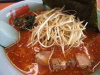 「辛味噌ネギラーメン」@ラーメン山岡家 笛吹店の写真