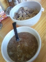 「つけ麺（並盛）+ 焼豚」@つけ麺二代目いさおの写真