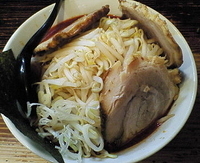 「激辛もやしらあめん  770円」@旭川らあめん こもり 四谷店の写真