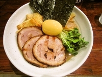 「特製そば（大盛）（950円）」@中華そば わさびの写真