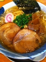 「塩ラーメン（650円）+大盛（100円）」@麺屋 湯や軒の写真