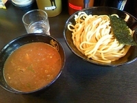 「豚骨つけ麺（中）800円+しめ雑炊（小ライス魚粉つき）100円」@無鉄砲 つけ麺 無極の写真