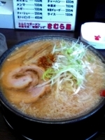 「味噌らーめん中（2玉）800円+餃子250円」@きむら屋の写真