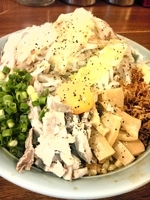 「まぜそば」@横浜家系ラーメン 二代目 肉そば家の写真