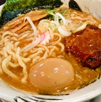 「らーめん￥650 + 味玉￥100 （ランチタイムサービス・麺大」@麺屋 純風の写真