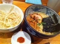 「とんこつ塩 +えびにん（無料）」@中華そば 小淀の写真