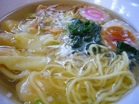 「塩海老雲呑麺（780円）+半炒飯セット（260円）」@担々麺と焼売 福龍 ららぽーと柏の葉店の写真