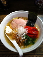 「塩ラーメン+焼きトマト」@RAMEN CiQUEの写真