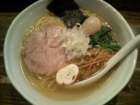 「塩ラーメン 麺大盛 黒味玉」@RAMEN CiQUEの写真
