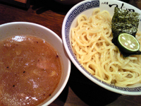 「つけめん（880円）」@つじ田 飯田橋店の写真