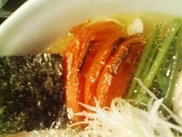 「塩ラーメン+トマトトッピング」@RAMEN CiQUEの写真