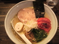 「塩ラーメン（大盛）+焼きトマト」@RAMEN CiQUEの写真