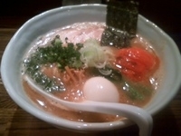 「醤油ラーメン 750円 +白味玉100円 +焼きトマト150円」@RAMEN CiQUEの写真