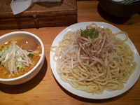 「もやしみそつけそば」@中華そば すずらんの写真