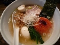 「塩ラーメン（700円）+焼きトマト（150円）+白味玉（100円」@RAMEN CiQUEの写真