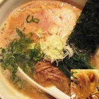 「醤油ラーメン」@RAMEN CiQUEの写真