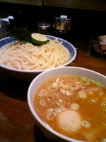 「二代目つけ麺+大盛り」@つじ田 飯田橋店の写真