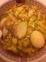 「おいしいラーメン￥650+半熟煮タマゴ（クーポン）」@神座 池袋西口店の写真