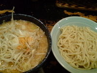 「どろどろ味噌つけ麺」@ガガガ職堂 A short chainの写真