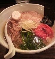 「塩ラーメン+焼きトマト」@RAMEN CiQUEの写真