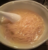 「雉の出汁のかけ塩ラーメン+別皿（バラロール・黒味玉）」@RAMEN CiQUEの写真