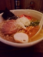 「塩ラーメン+大盛り+焼きトマト」@RAMEN CiQUEの写真